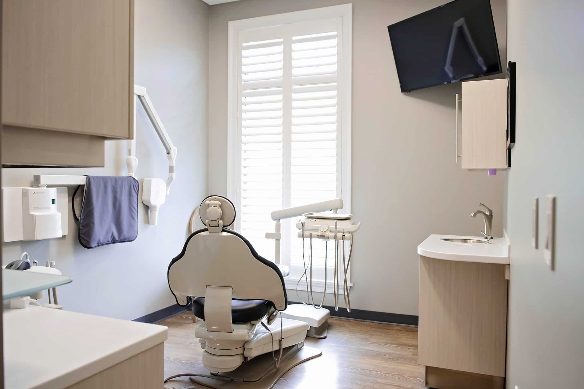 Cranberry Dental hygienist room